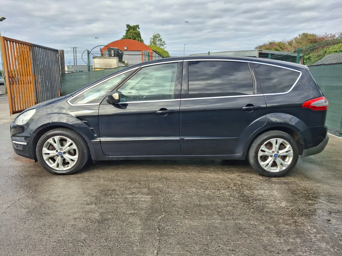 2011 Ford S-Max Titanium Automatic - Image 2