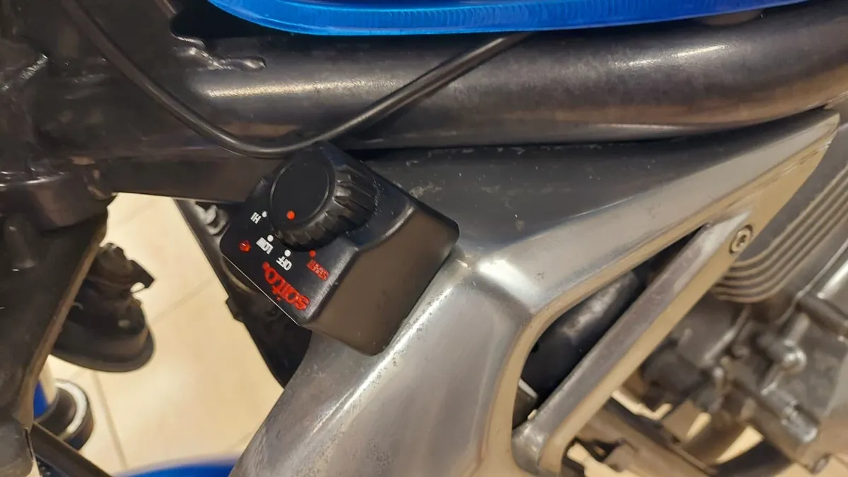 Kawasaki ER5 -A2 - 14871 miles - Image 4