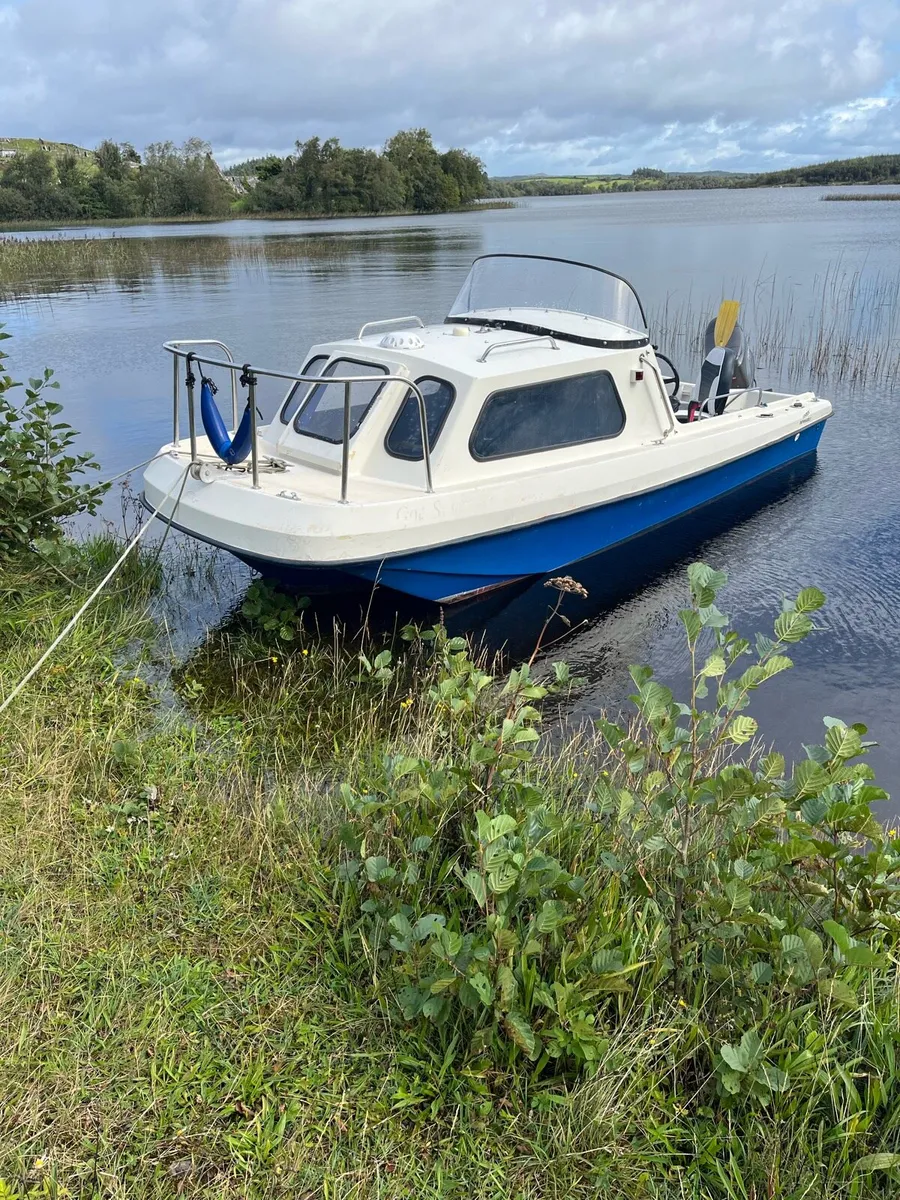 Fishing boat. - Image 1