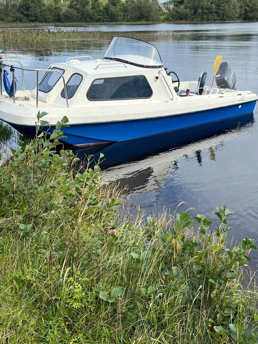 Fishing boat. - Image 3