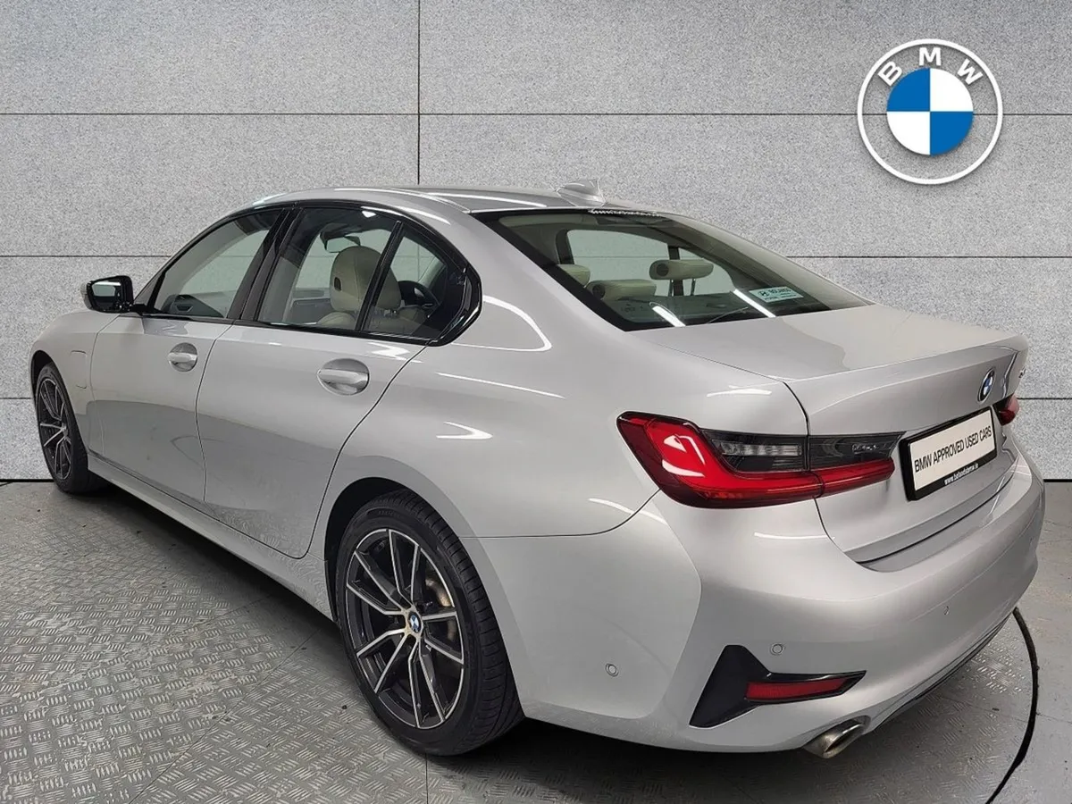 BMW 3 Series 330e Sport Pro Auto - Image 2
