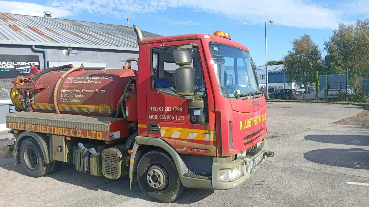2007 iveco tanker drainage truck - Image 1