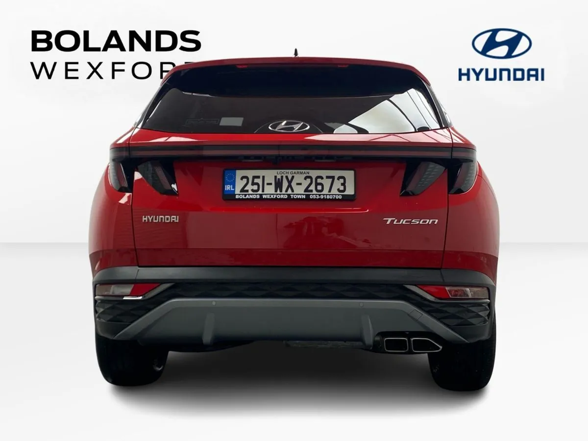 Hyundai Tucson 2WD Executive Plus - Image 4