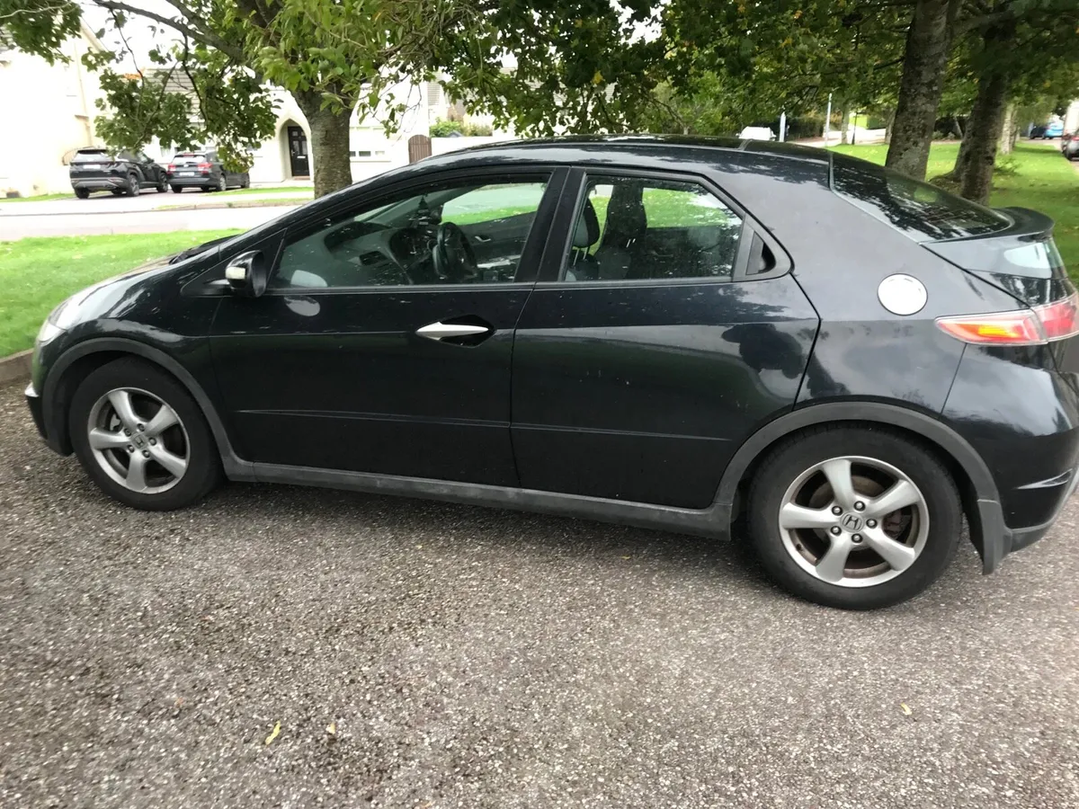 Honda Civic 1.8 2007 - Image 3