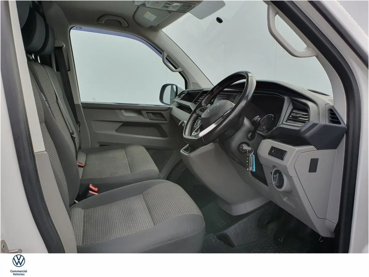 Volkswagen Transporter Transporter T6 30 PVL T TD - Image 2