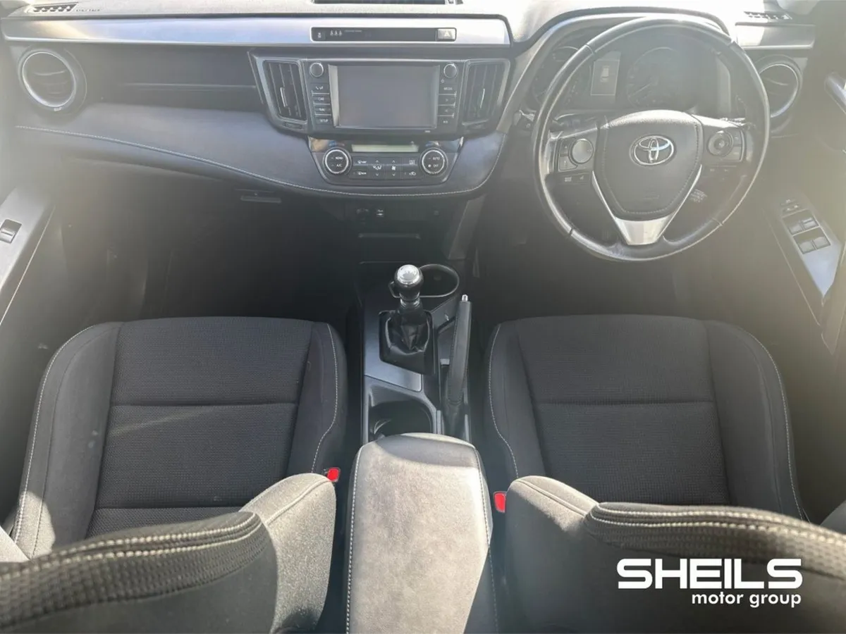 Toyota Rav4 2.0 D-4d Diesel Luna Sport - Image 3