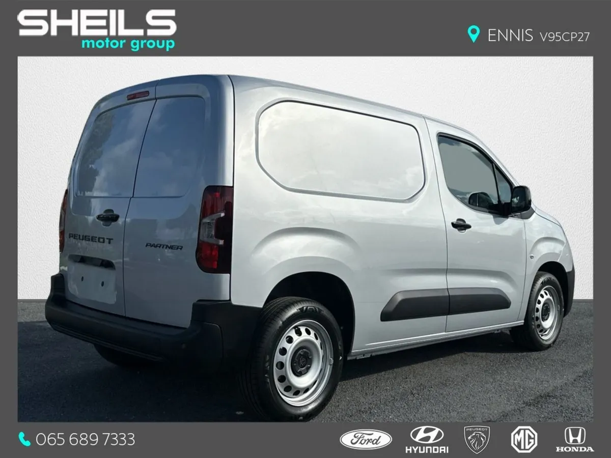 Peugeot Partner Professional Plus 1.5 Diesel Auto - Image 2