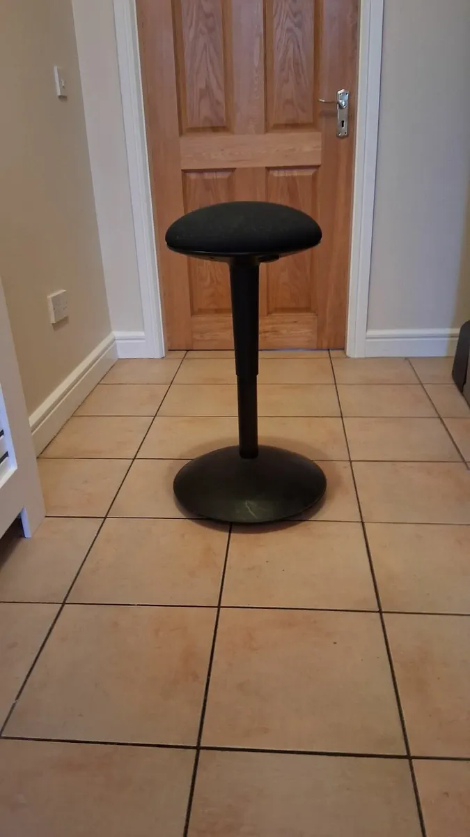 NILSERIK Standing support, black/Vissle dark grey - Image 1