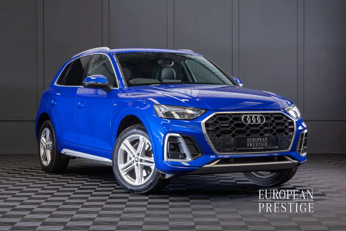 2024 Audi Q5 50 TFSIe S-Line Quattro - Image 1