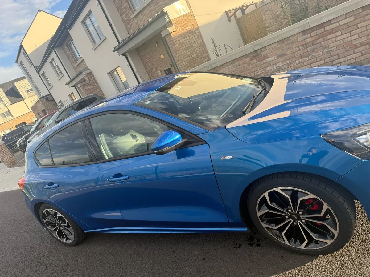 Ford Focus St Line X - Image 4