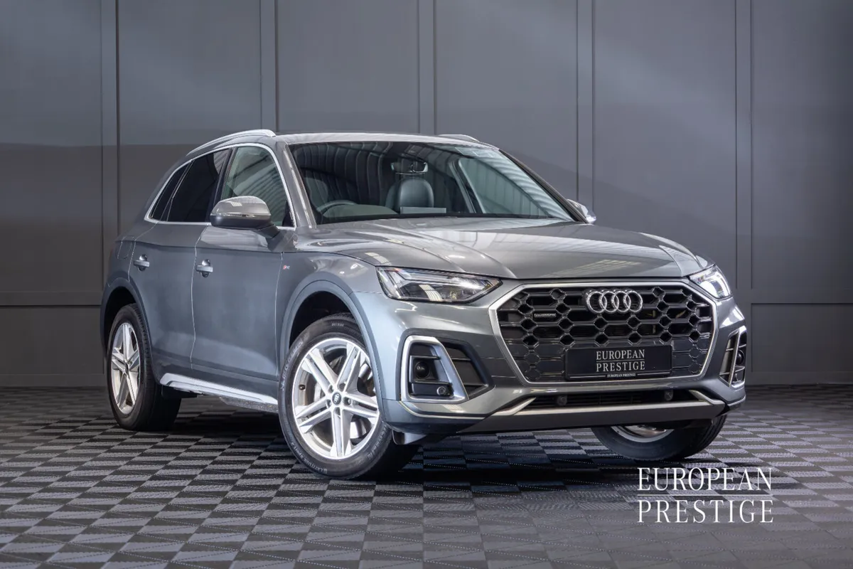 2024 Audi Q5 50 TFSIe S-Line Quattro - Image 1