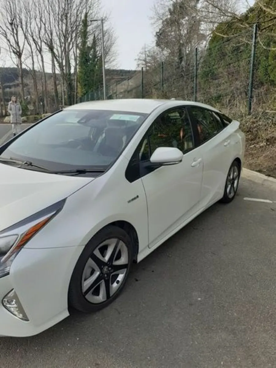 Toyota Prius 2016 - Image 3