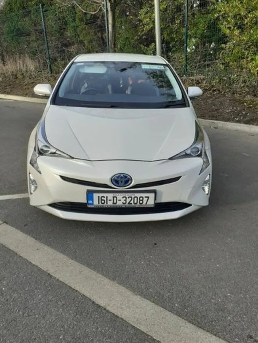 Toyota Prius 2016 - Image 4