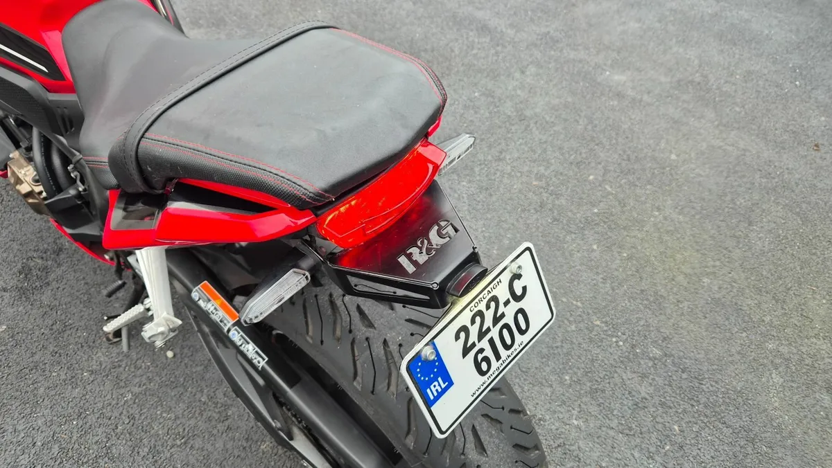 2022 Honda cbr 650r 650 - Image 3