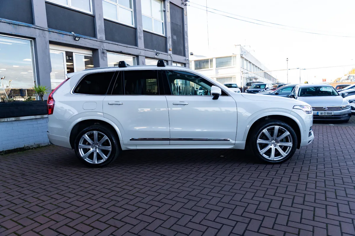 VOLVO  XC90 T8 PLUG IN HYBRID INSCRIPTION AWD 7 SE - Image 2