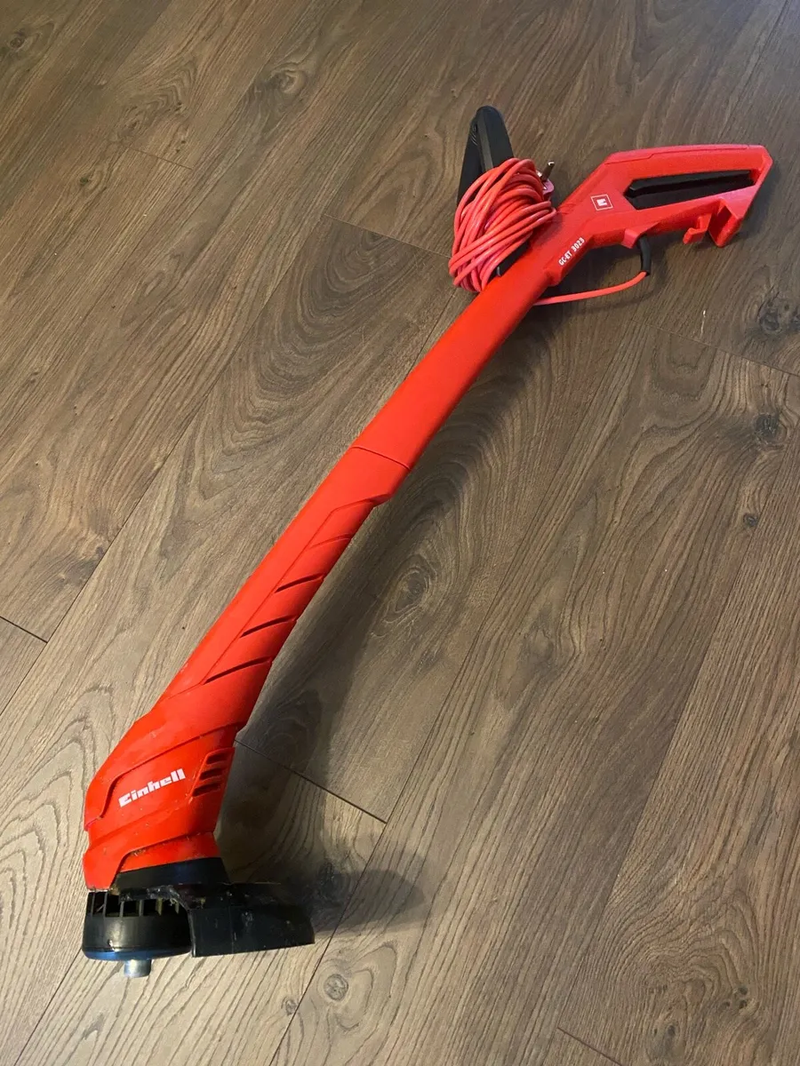 Electric Strimmer 300W Plugin - Image 1