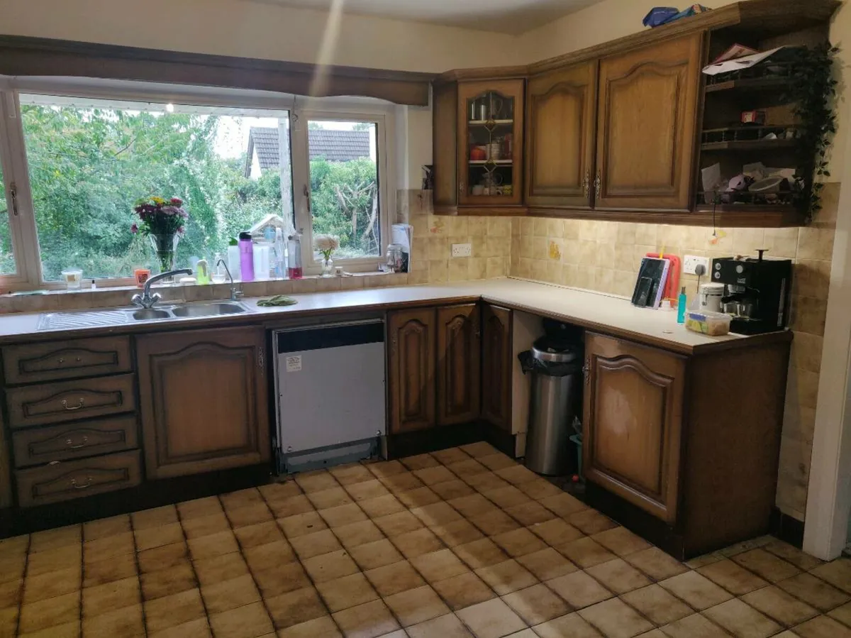 Kitchen - Image 2