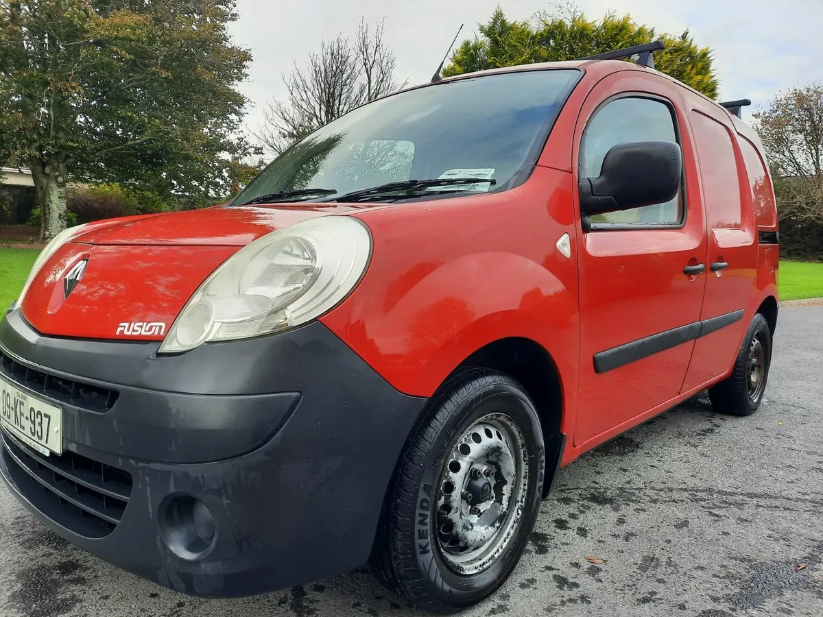 Renault Kangoo just tested to 03/2026 €2250 - Image 1