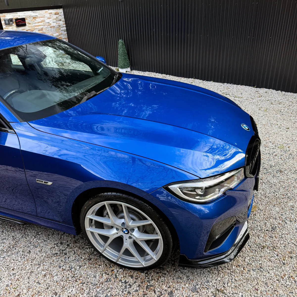 2022 (221)  BMW 330e M-SPORT  290BHP **LOW MILES** - Image 3