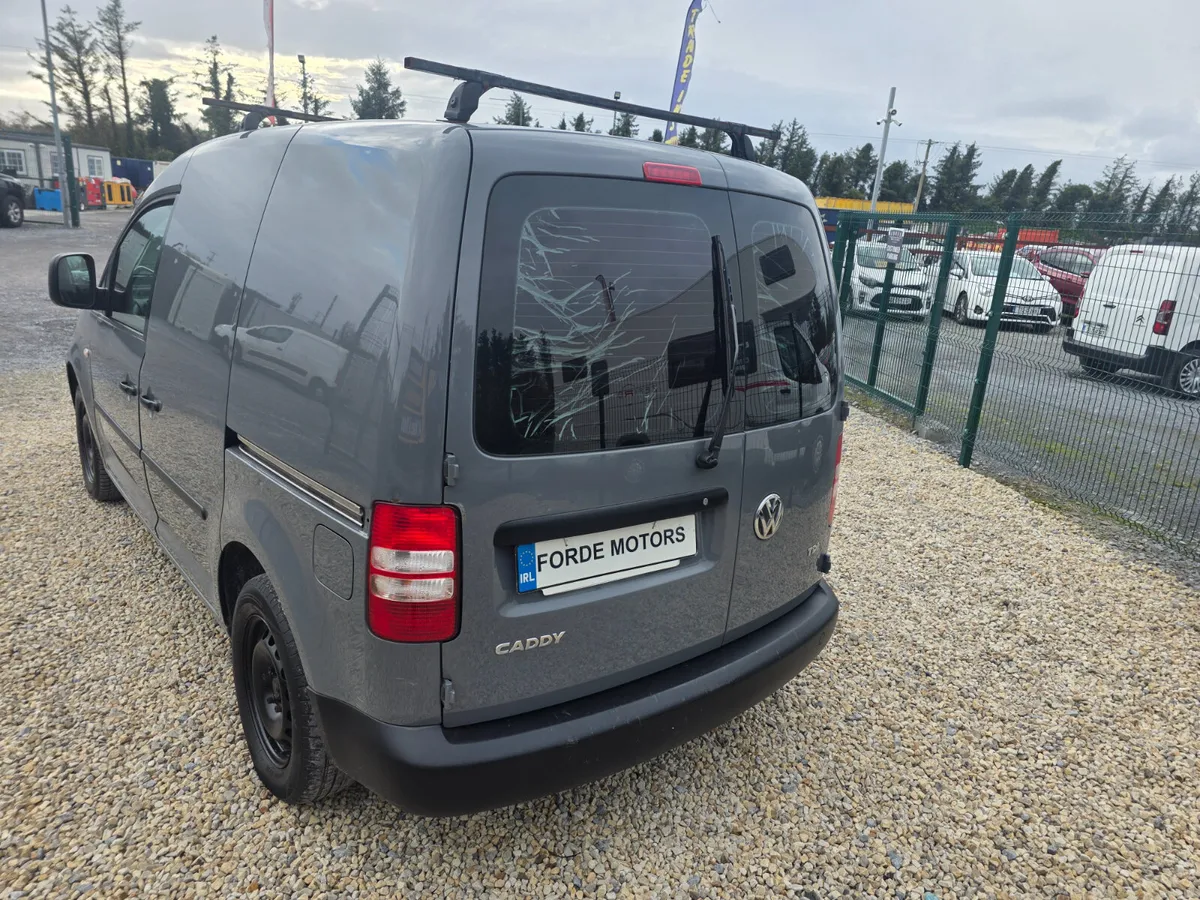 Volkswagen Caddy 2012 New Doe - Image 3