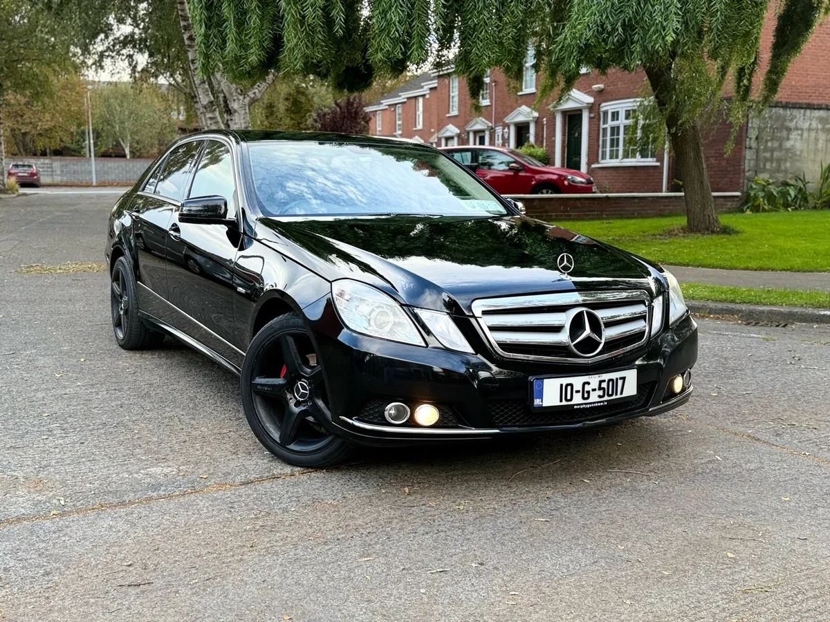 Mercedes Benz E CLASS AVTOMAT NST08/26 - Image 1