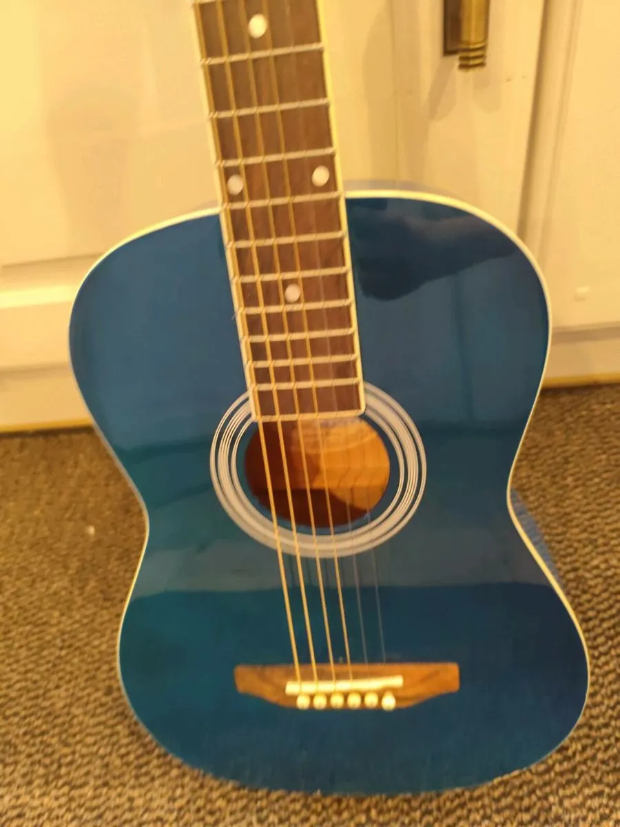 Koda 1/2 size Guitar, guitar case and tuner - Image 1