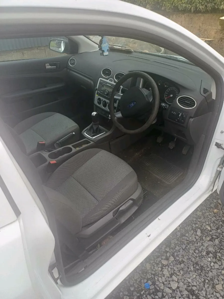 Ford Focus Van - Image 4