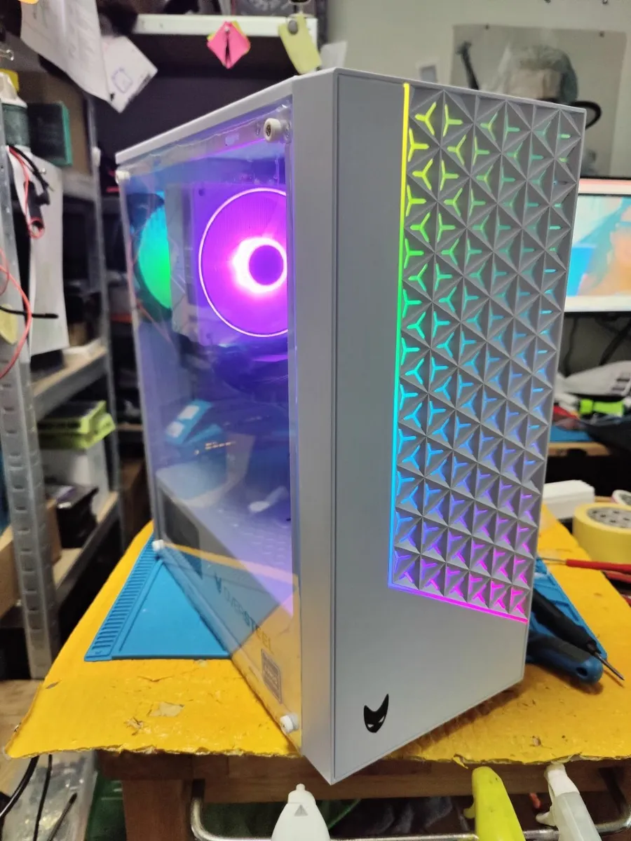 High Spec Custom Gaming Pc Ryzen 7/32gb Ram/1tb M. - Image 1