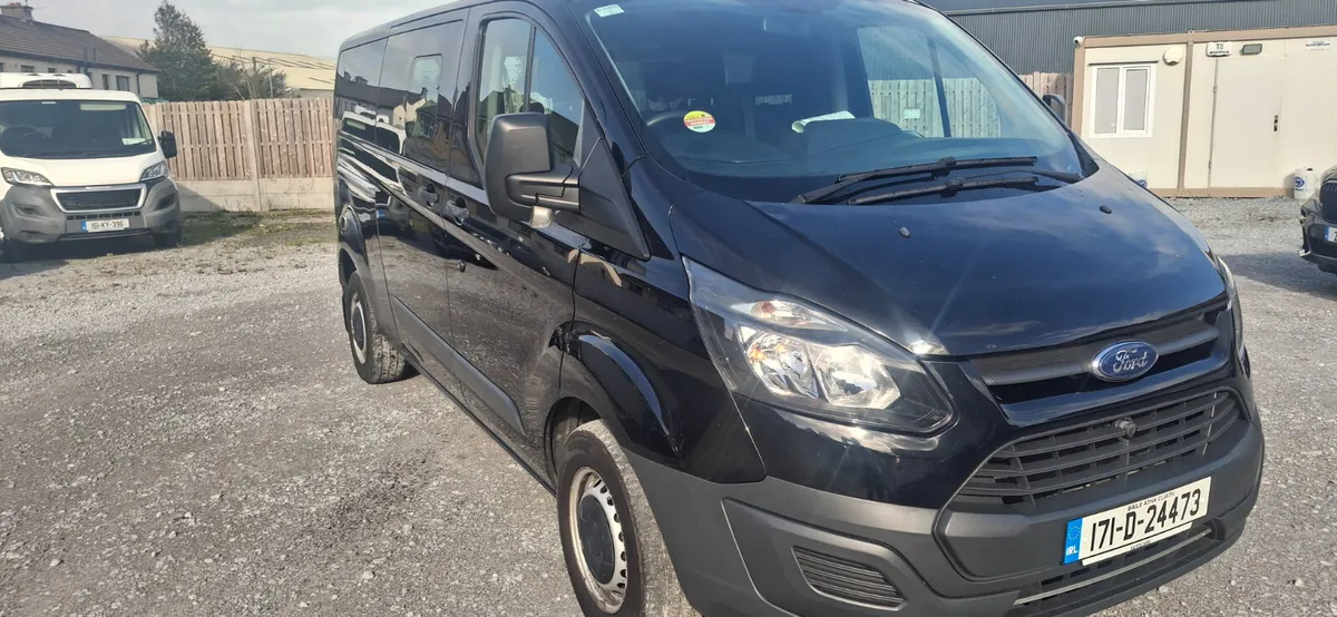 Ford Transit 2017 - Image 2