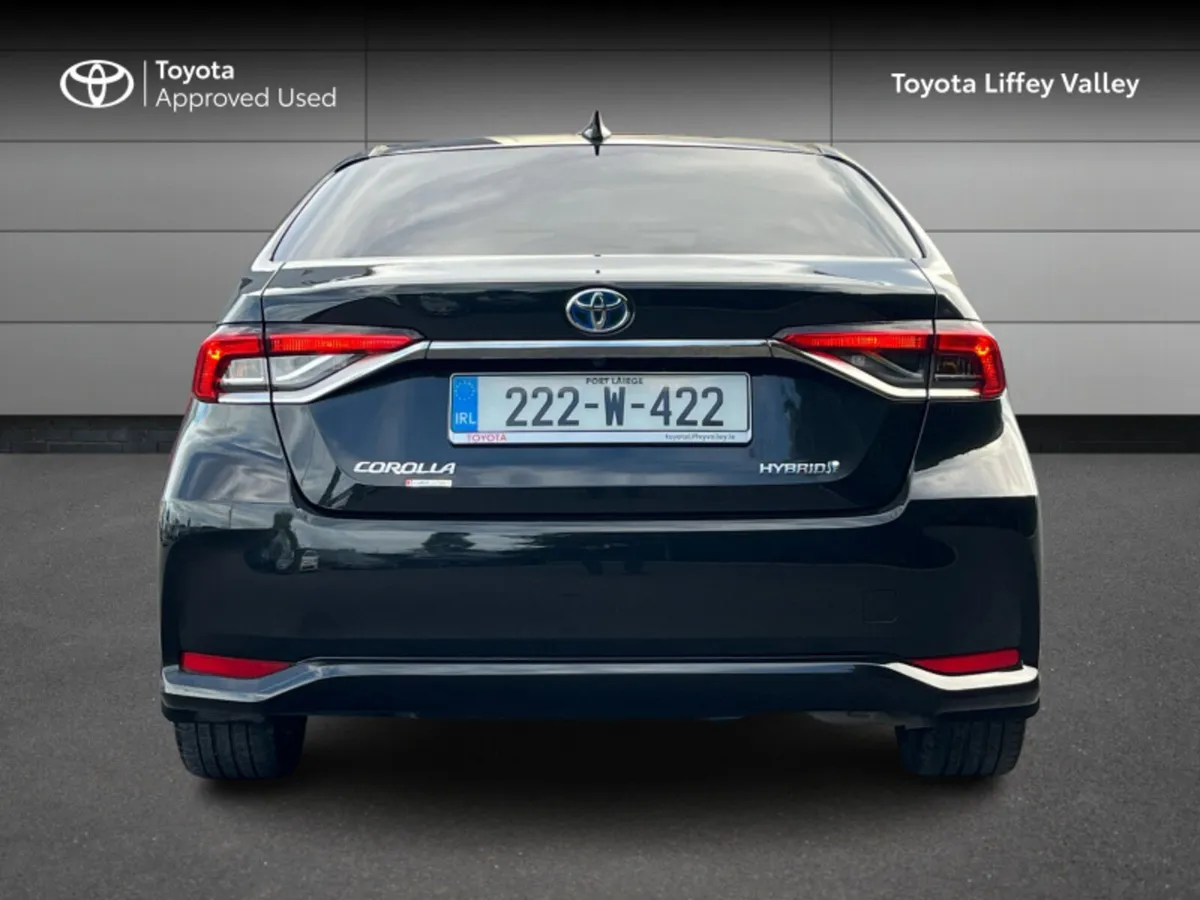Toyota Corolla COROLLA HYBRID LUNA SPORT - Image 4