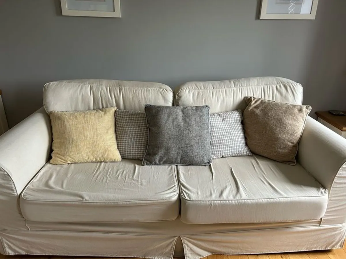2 large couches - Image 1
