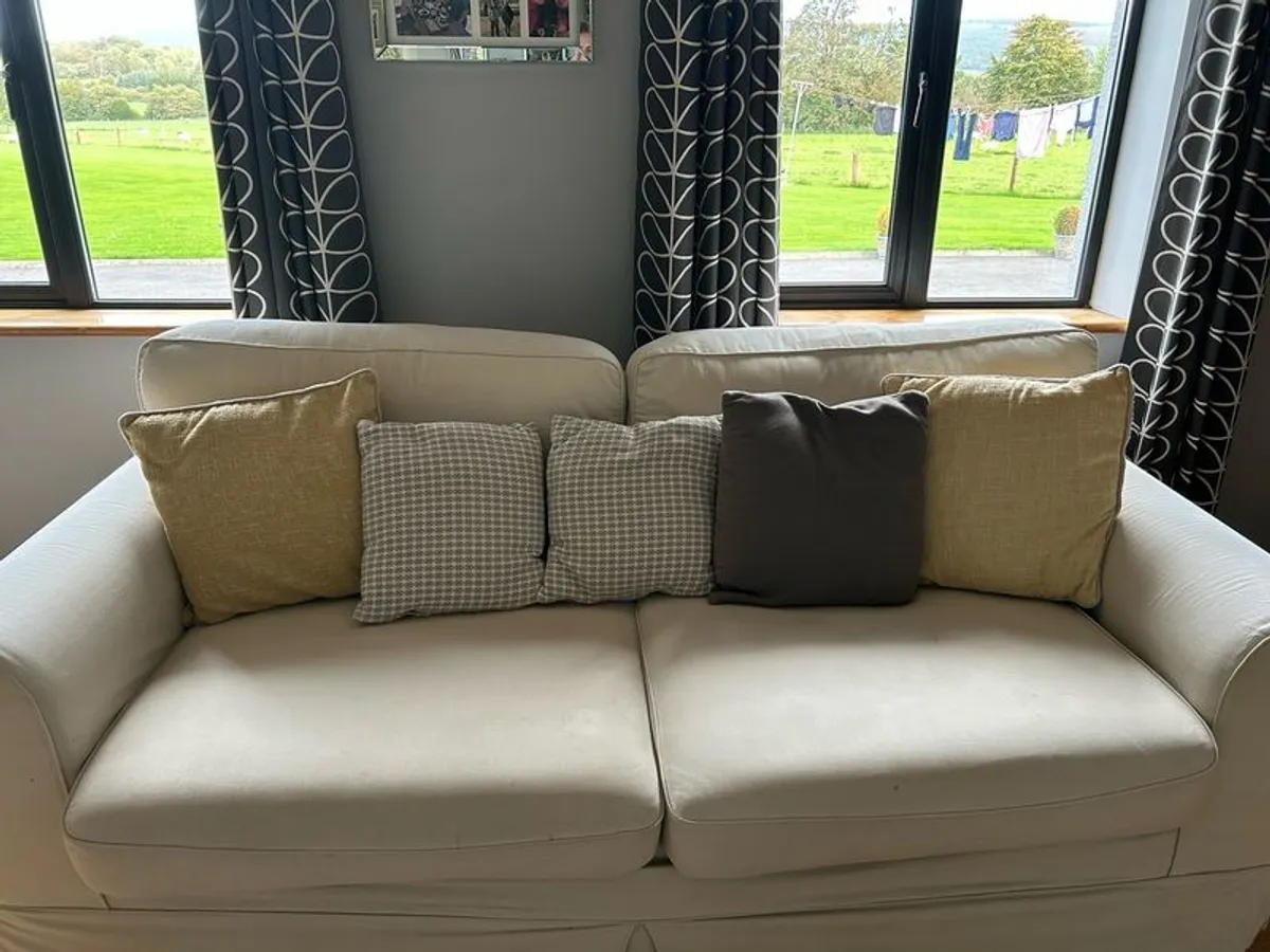 2 large couches - Image 2