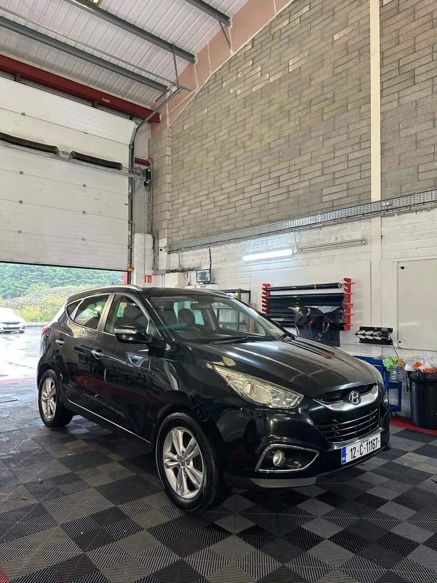 Hyundai ix35 - Image 1