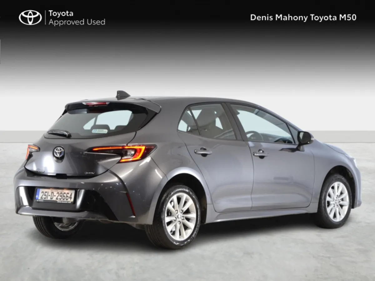 Toyota Corolla Luna Hybrid Auto - Image 2