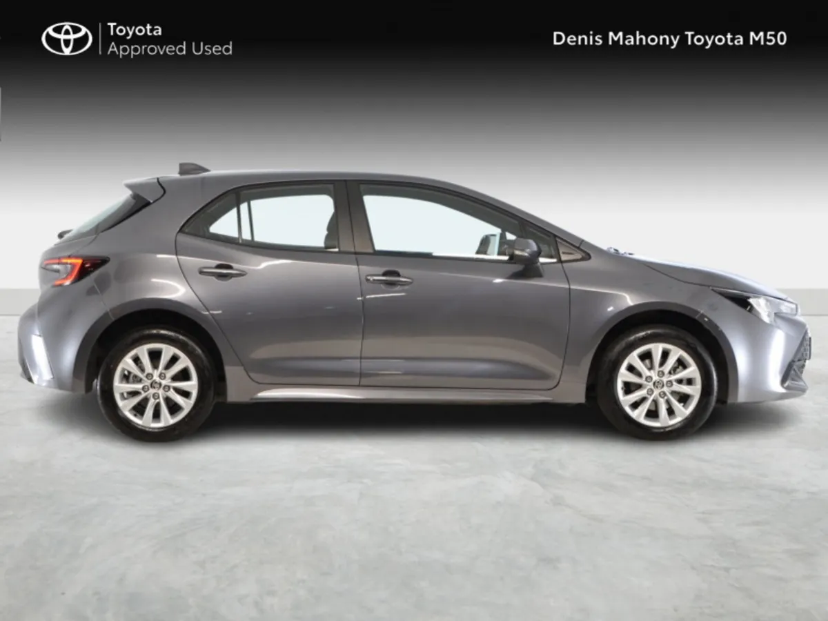 Toyota Corolla Luna Hybrid Auto - Image 3
