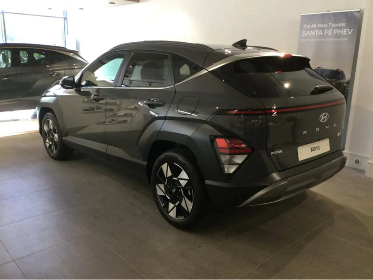 Hyundai KONA ELEGANCE HYBRID - Showroom Demo - Del - Image 4