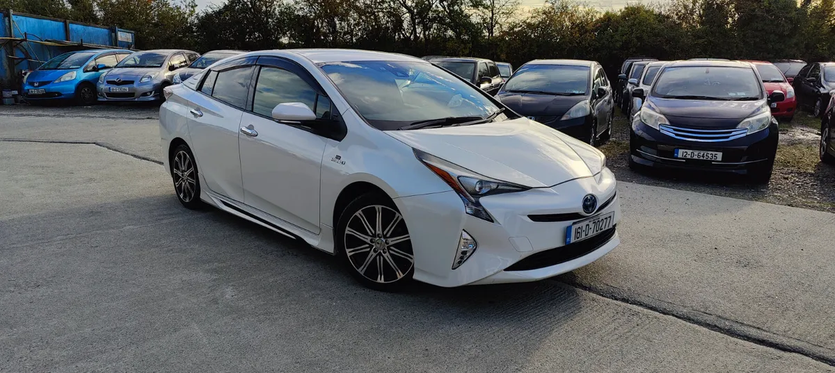 Toyota Prius 2016 full Spec - Image 2