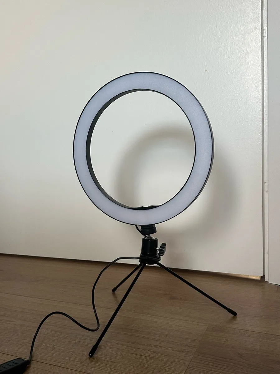 Desk Ring Light - Image 1