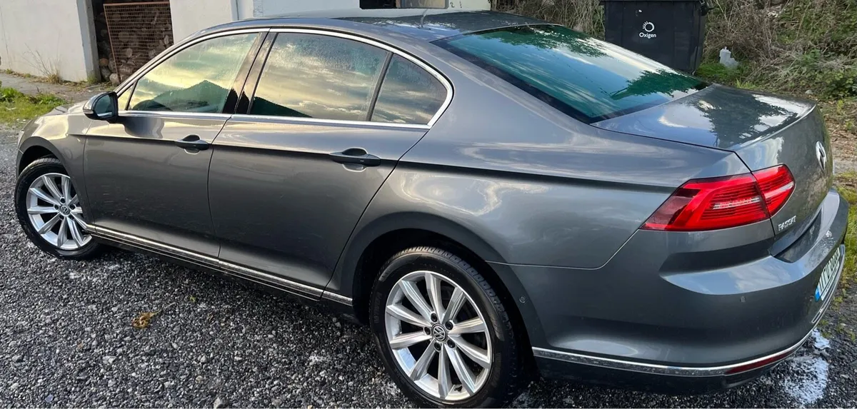 Passat 2.0 tdi blue motion - Image 3