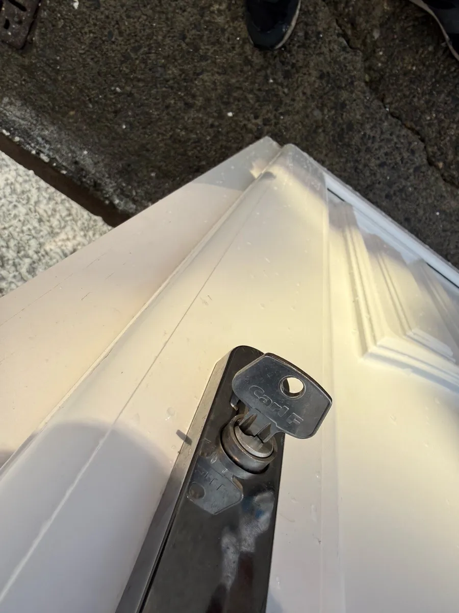 Pvc front door - Image 4