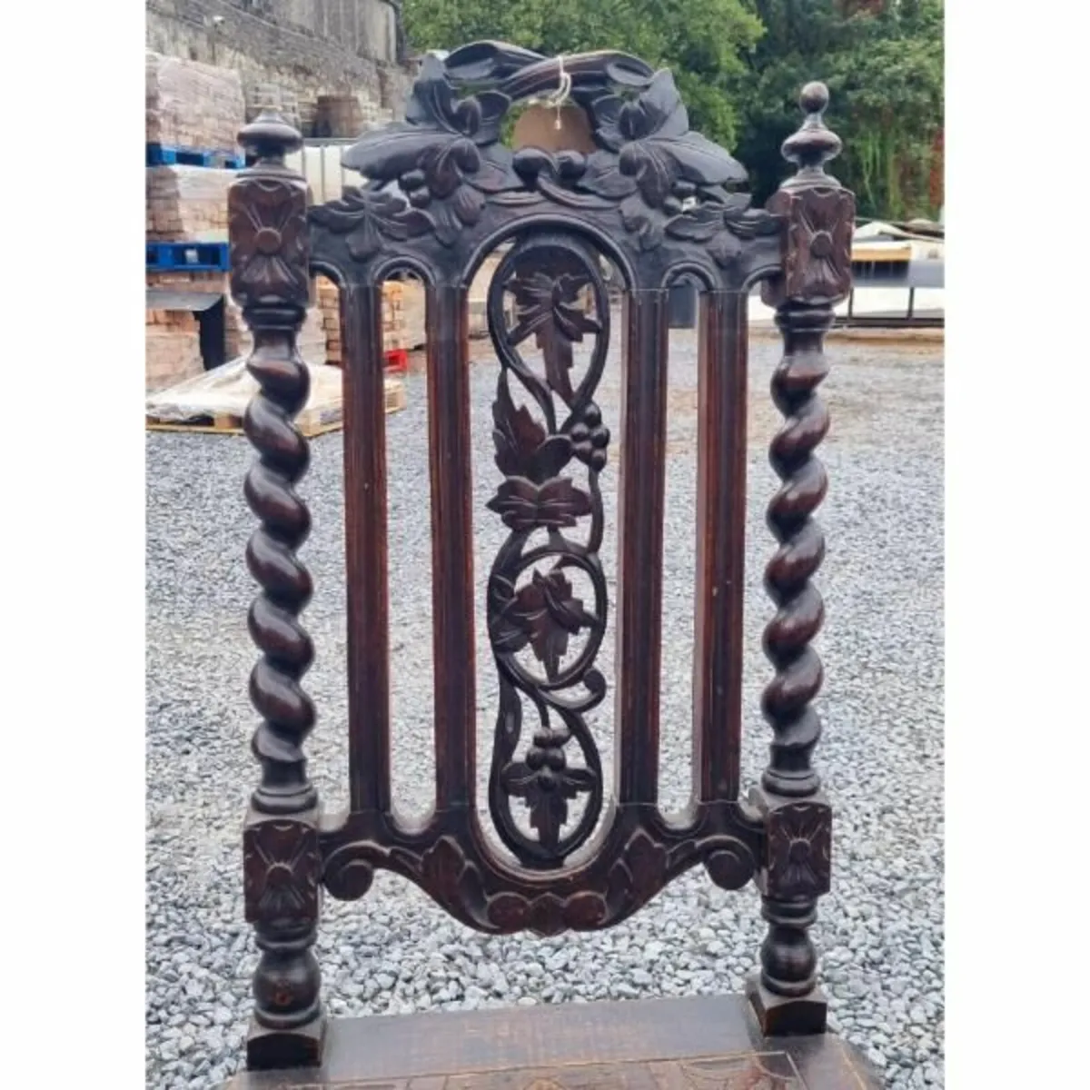 Set of 3x High Back Carved Oak Chairs KAS853 - Image 4