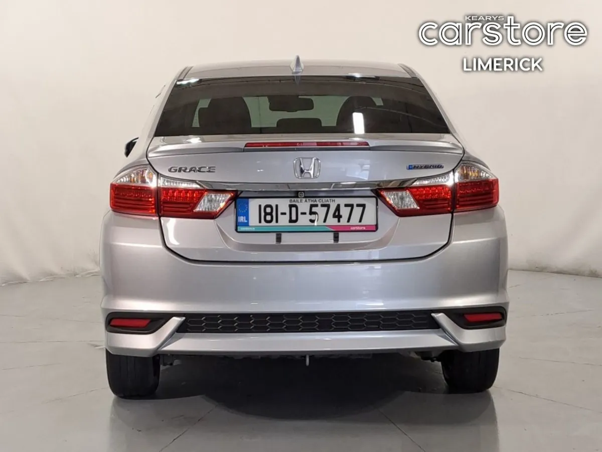 Honda Grace Grace Daa-gm4 4 DR Auto - Image 4