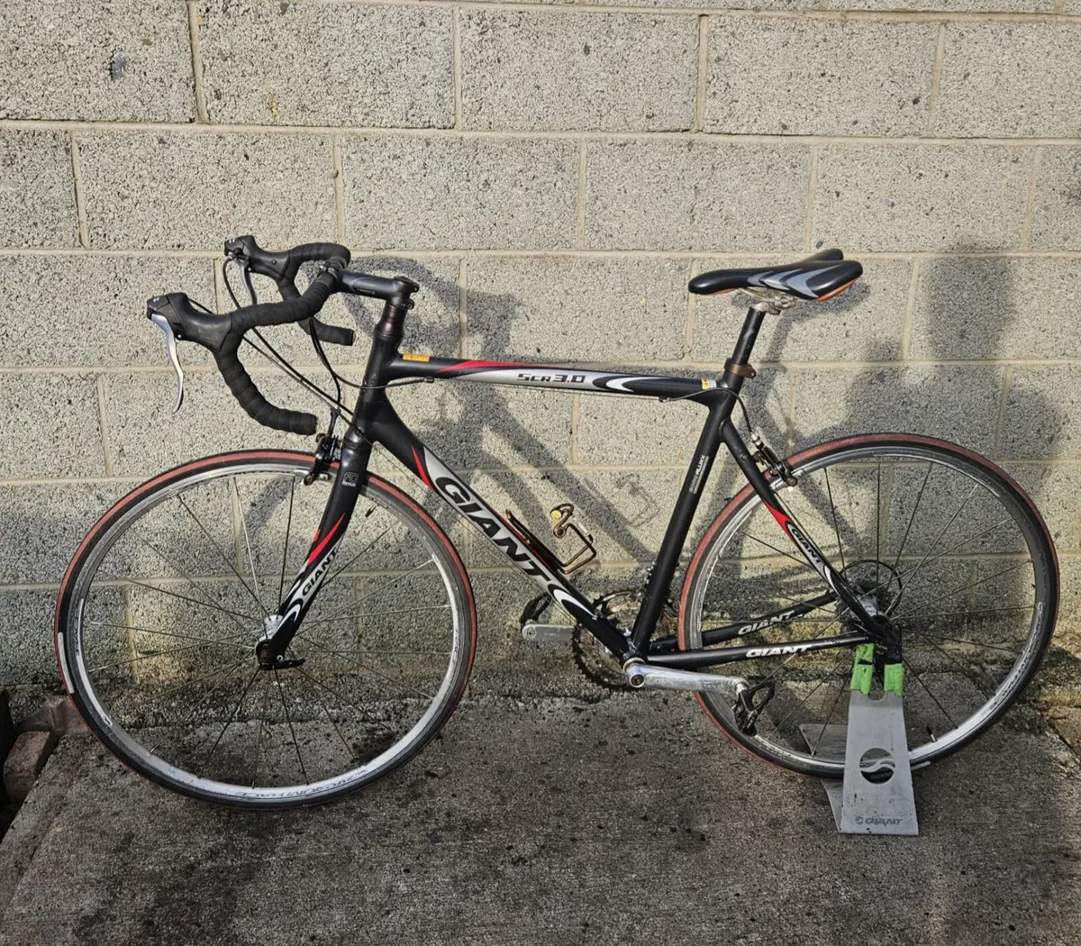 Giant SCR road bike - Image 1