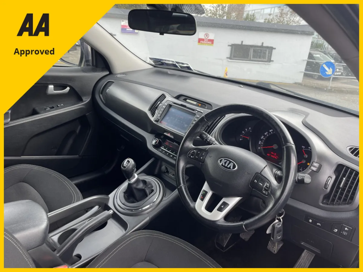 Kia Sportage 1.7 LXE 4DR FREE DELIVERY - Image 3