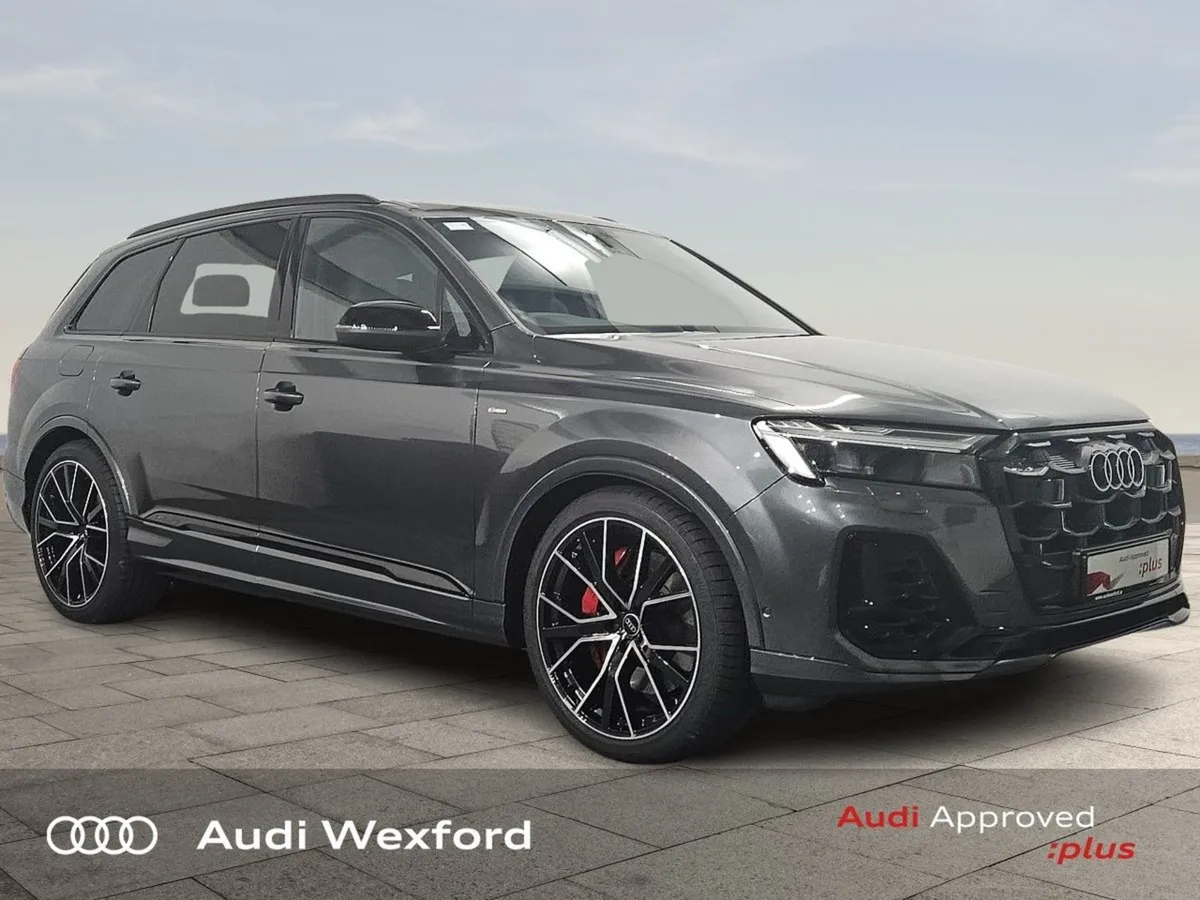 Audi Q7 Audi Q7 SUV Competition Tfsi e Quattro 36 - Image 1