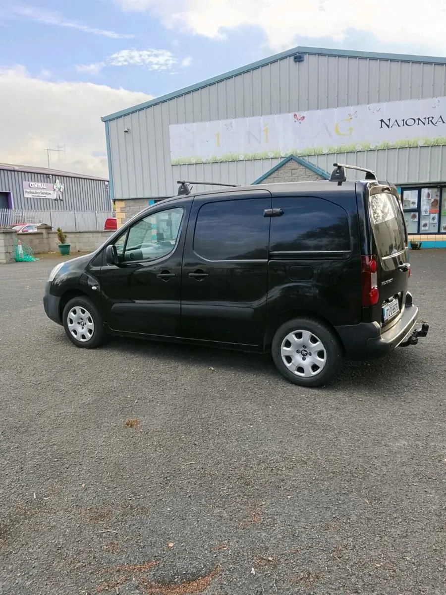 172 Peugeot partner Enterprise - Image 4