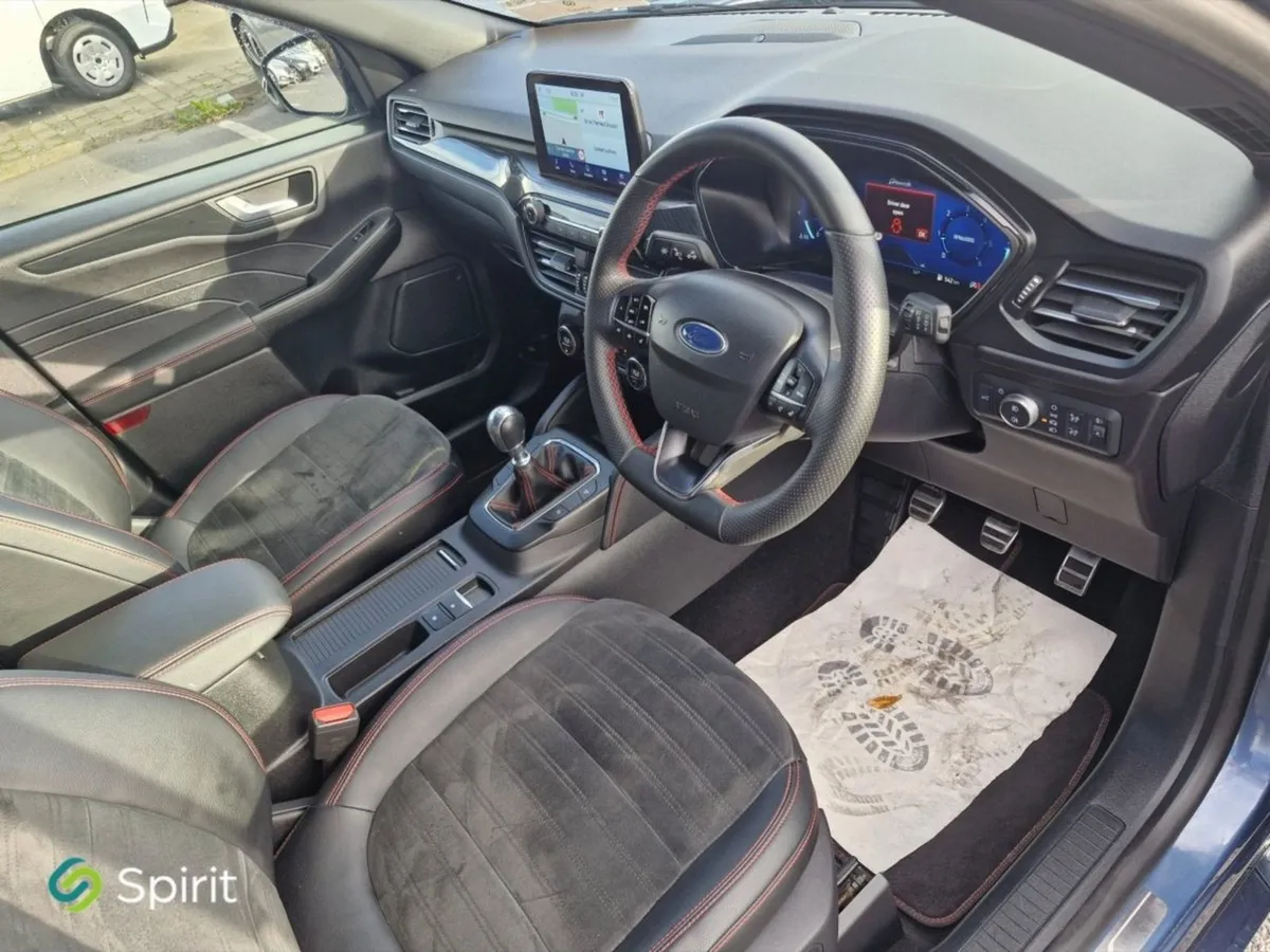 Ford Kuga 1.5 Ecoblue 120PS St-line X - Image 4