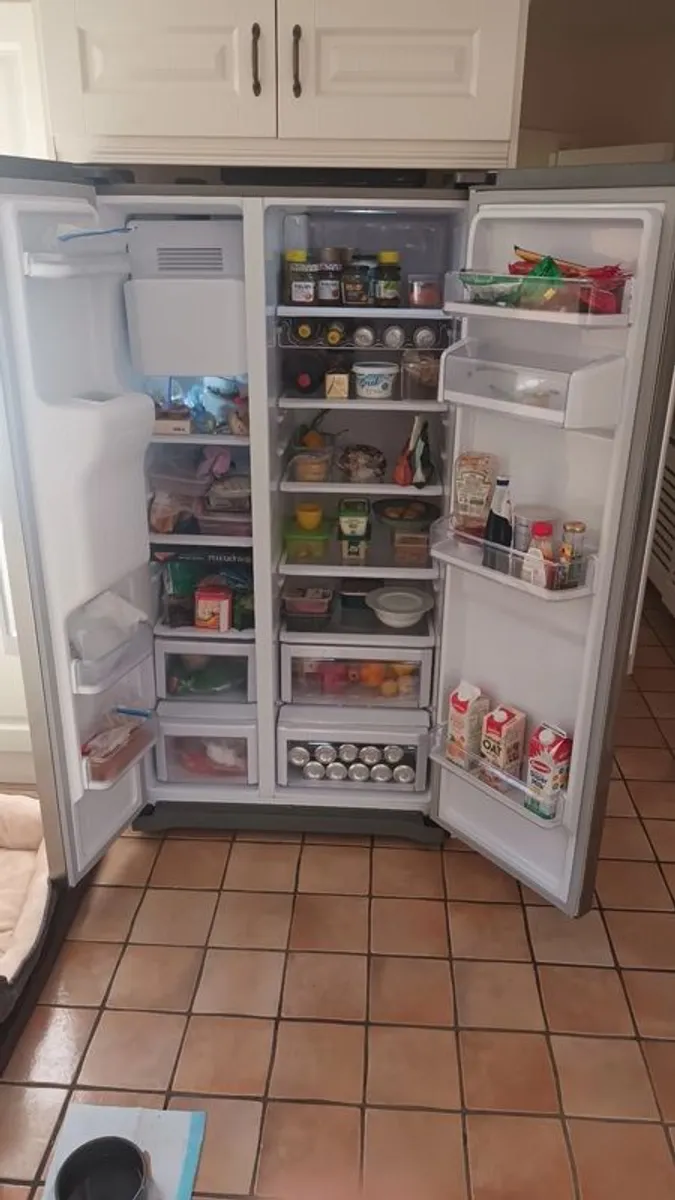 American Style Fridge Freezer - Image 4