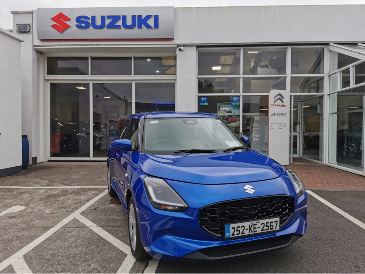 Suzuki Swift 1.2 HYBRID MOTION CVT 5DR - Image 2