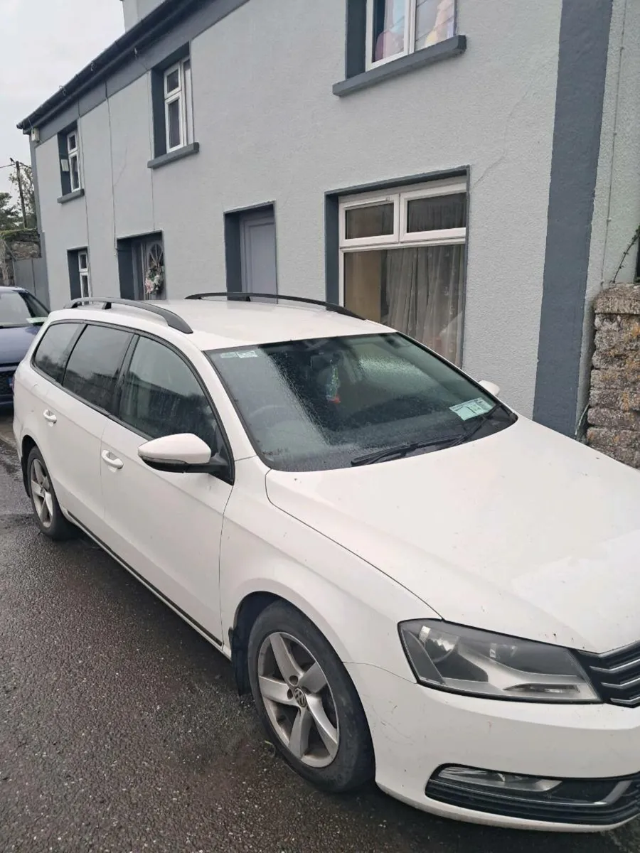 2011 VW pasaat - For Breaking - Image 2